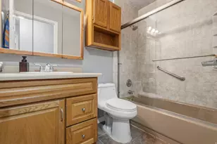 910 W Red Oaks Dr, Murray, UT 84123 - Photo 16