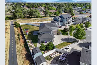 1319 W 650 S, Syracuse, UT 84075 - Photo 54