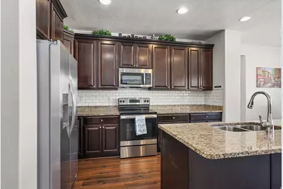 1319 W 650 S, Syracuse, UT 84075 - Photo 14