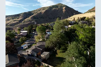 2979 S Warr Rd E, Millcreek, UT 84109 - Photo 40