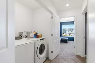 1084 E Pilot St, Saratoga Springs, UT 84045 - Photo 18