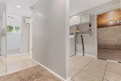 601 W La Salle Dr S, Murray, UT 84123 - Photo 22