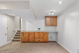 601 W La Salle Dr S, Murray, UT 84123 - Photo 36