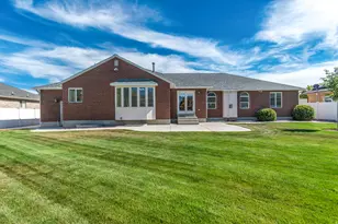 1238 W Trimble Ln, West Jordan, UT 84088 - Photo 6