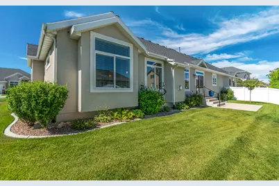 2390 W 1160 N, Provo, UT 84601 - Photo 4