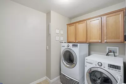 264 E July Ln, Saratoga Springs, UT 84045 - Photo 26