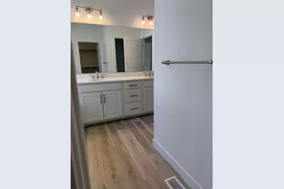 5420 N Cliffrose Dr, Eagle Mountain, UT 84005 - Photo 36