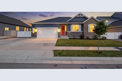 5420 N Cliffrose Dr, Eagle Mountain, UT 84005 - Photo 2