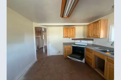 210 E Center S, Gunnison, UT 84634 - Photo 14