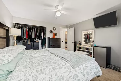 7222 S Robin Way W, West Jordan, UT 84084 - Photo 10