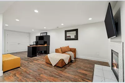 7222 S Robin Way W, West Jordan, UT 84084 - Photo 16