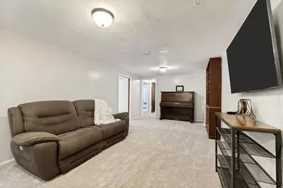2120 W Robin Way S, West Jordan, UT 84084 - Photo 16