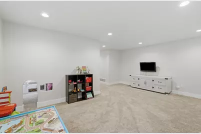 362 S 400 E, Centerville, UT 84014 - Photo 38