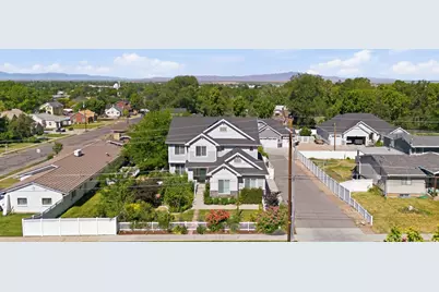 362 S 400 E, Centerville, UT 84014 - Photo 56