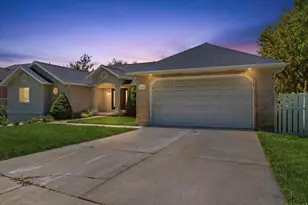4515 S Jefferson Ave, South Ogden, UT 84403 - Photo 2