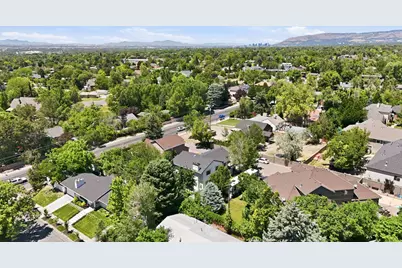 2320 E Caprice Ct S, Holladay, UT 84124 - Photo 66