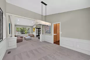 2320 E Caprice Ct S, Holladay, UT 84124 - Photo 10
