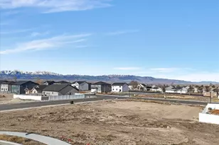 1423 N Harper Wy, Tooele, UT 84074 - Photo 6