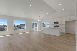1423 N Harper Wy, Tooele, UT 84074 - Photo 4