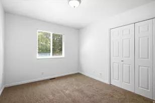 1689 S 1055 E, Ogden, UT 84404 - Photo 14