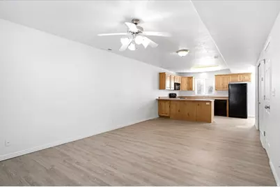 1689 S 1055 E, Ogden, UT 84404 - Photo 4