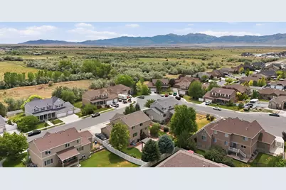 352 W Beach Tree Ln N, Stansbury Park, UT 84074 - Photo 62