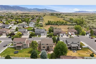 352 W Beach Tree Ln N, Stansbury Park, UT 84074 - Photo 60