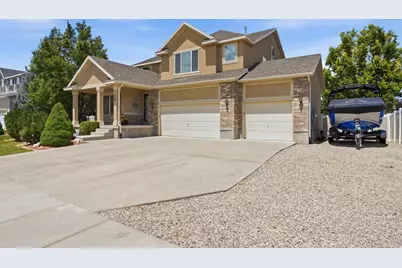352 W Beach Tree Ln N, Stansbury Park, UT 84074 - Photo 2