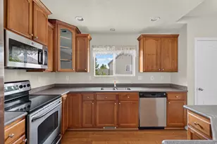 2867 W Shady Ln N, Lehi, UT 84048 - Photo 16