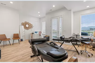584 Rising Star Way, Bluffdale, UT 84065 - Photo 2