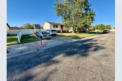 669 W 725 N, Clearfield, UT 84015 - Photo 1