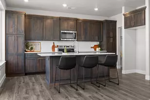 2843 W 4060 S, Roy, UT 84067 - Photo 4