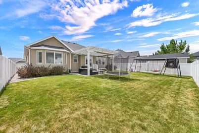 464 S Harmony Dr, Layton, UT 84041 - Photo 32