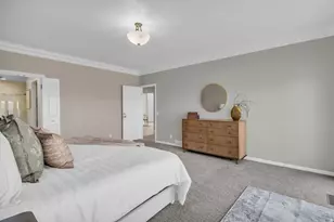 811 N Grandridge Dr, Salt Lake City, UT 84103 - Photo 14