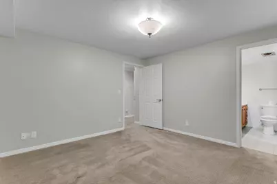 811 N Grandridge Dr, Salt Lake City, UT 84103 - Photo 32