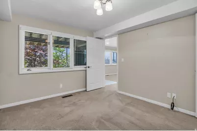 811 N Grandridge Dr, Salt Lake City, UT 84103 - Photo 26