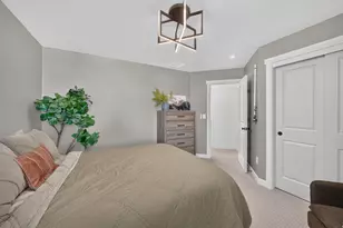 2402 N Sunmore Wy, Lehi, UT 84043 - Photo 30