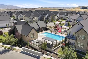 2402 N Sunmore Wy, Lehi, UT 84043 - Photo 54