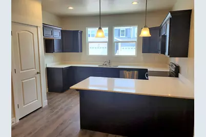 4203 W 1960 N #348, Lehi, UT 84043 - Photo 4