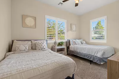 2069 N Coral Dr, Washington, UT 84780 - Photo 16