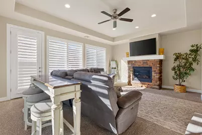 2069 N Coral Dr, Washington, UT 84780 - Photo 6