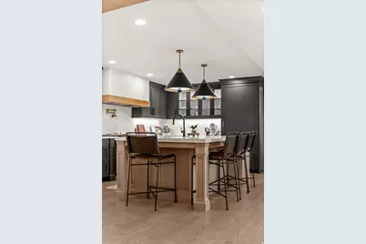 5444 S Wayman Ln, Holladay, UT 84117 - Photo 8