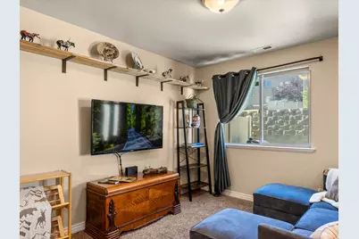 1819 E Whitetail Way #134, Layton, UT 84040 - Photo 14