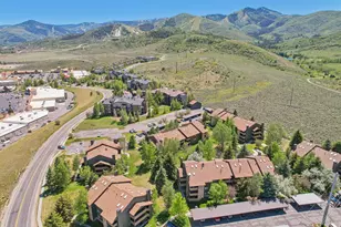 6831 N 2200 Dr W, Park City, UT 84098 - Photo 2