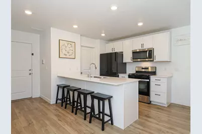 983 E Jack Dr, Saratoga Springs, UT 84045 - Photo 8