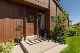 303 Willow Way, Pleasant View, UT 84414 - Photo 6