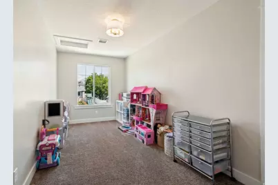 2043 S 160 E, Orem, UT 84058 - Photo 26