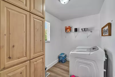 7859 S Abercrombie Ln W, West Jordan, UT 84088 - Photo 10