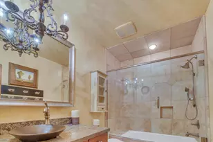 8283 S Bavarian Ct E, Cottonwood Heights, UT 84093 - Photo 28
