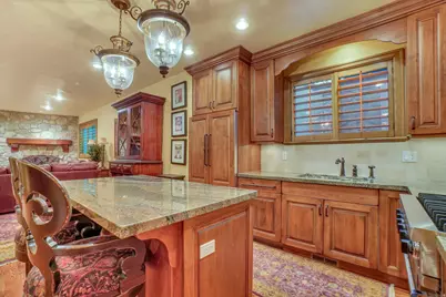 8283 S Bavarian Ct E, Cottonwood Heights, UT 84093 - Photo 40